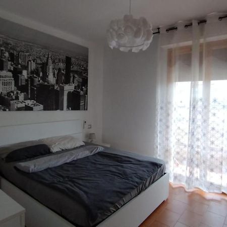 La Casa Dei Viaggiatori - Viareggio - Posto Auto Gratuito Leilighet Eksteriør bilde