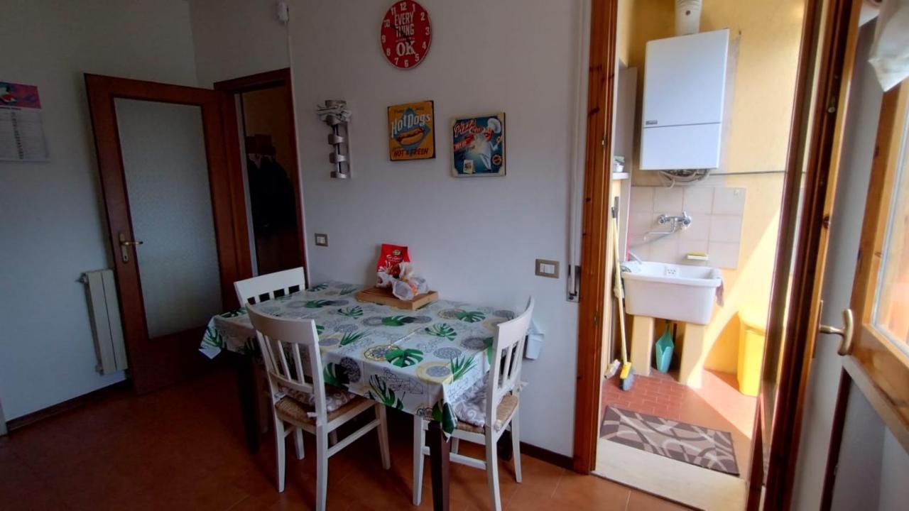 La Casa Dei Viaggiatori - Viareggio - Posto Auto Gratuito Leilighet Eksteriør bilde