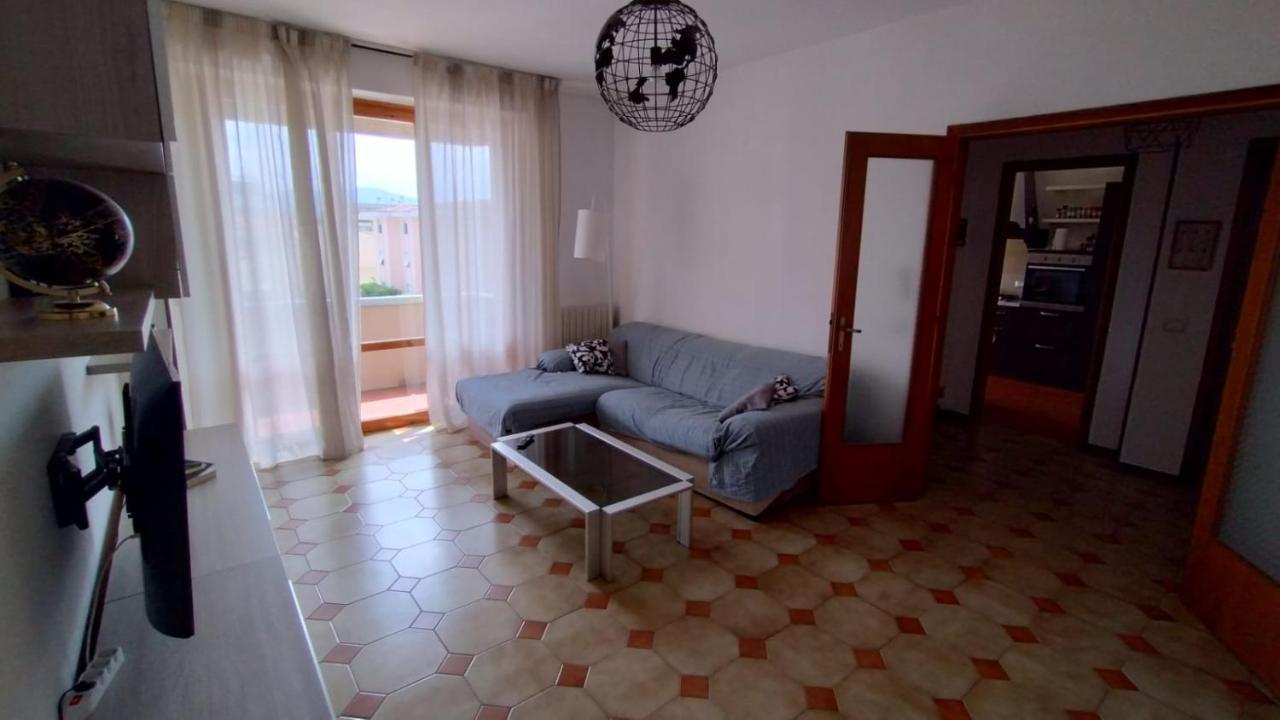 La Casa Dei Viaggiatori - Viareggio - Posto Auto Gratuito Leilighet Eksteriør bilde